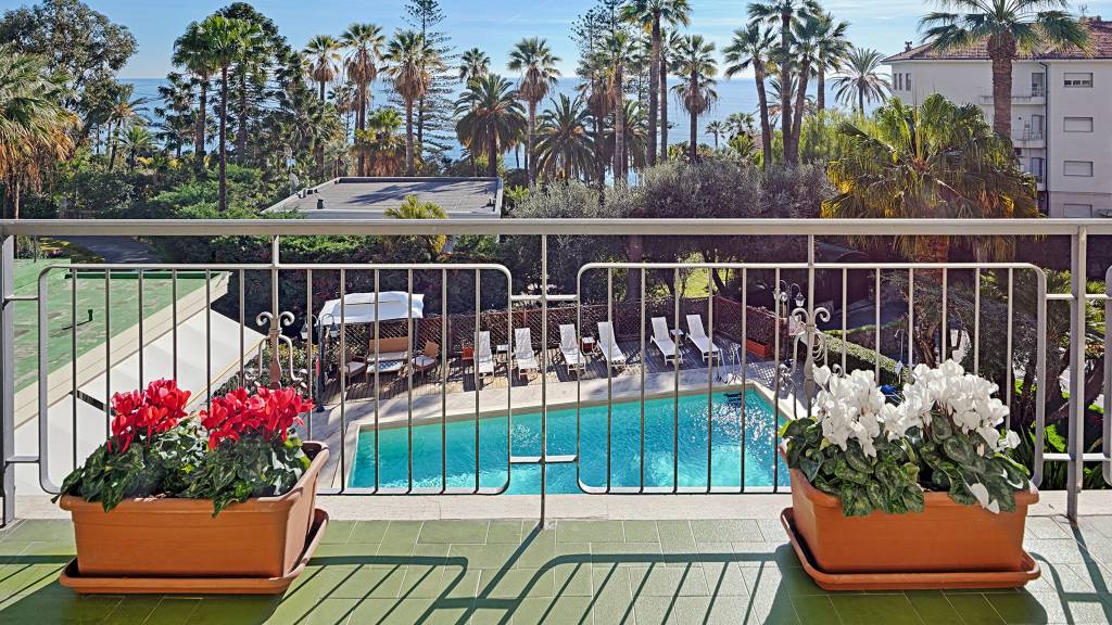 Hotel-Paradiso-206-4268-jpg-web-2024